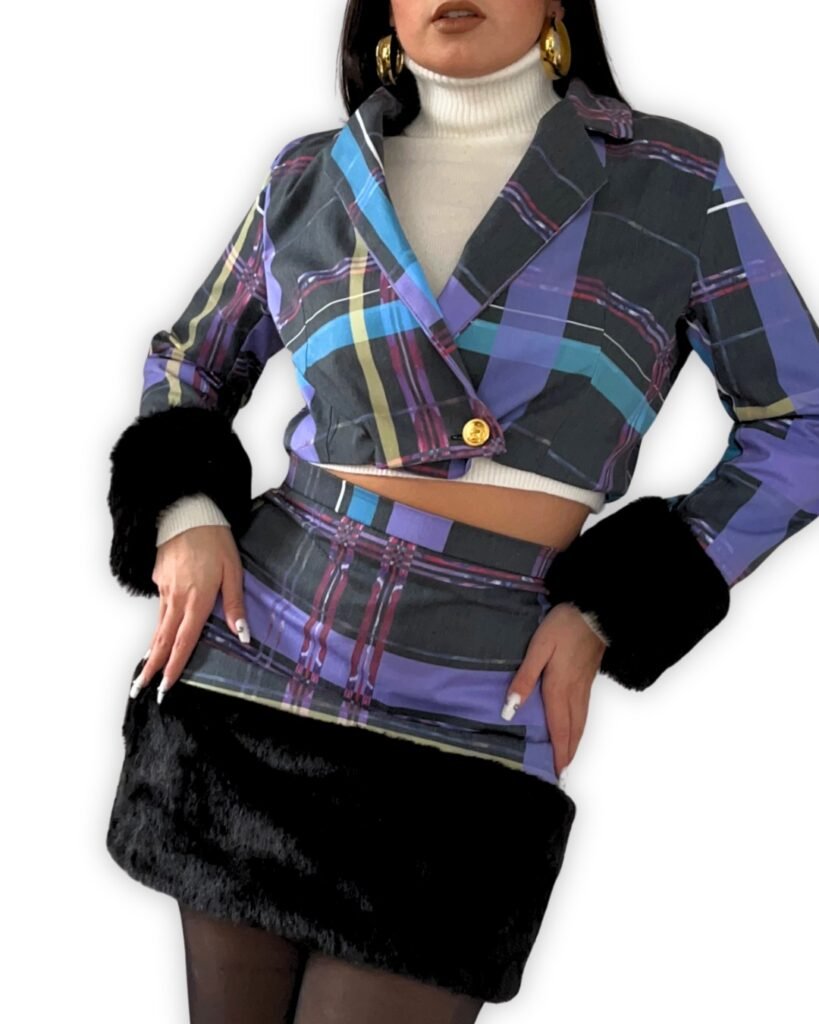 Blazer Crop Piel Hot Remedy